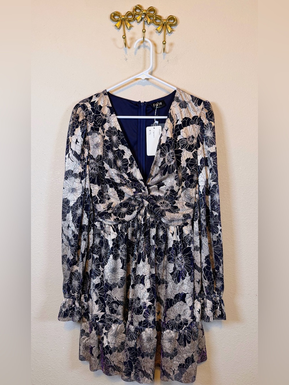 Fate Boutique Navy and Gold/Copper Floral Twist-Front Long Sleeve Dress. Size S